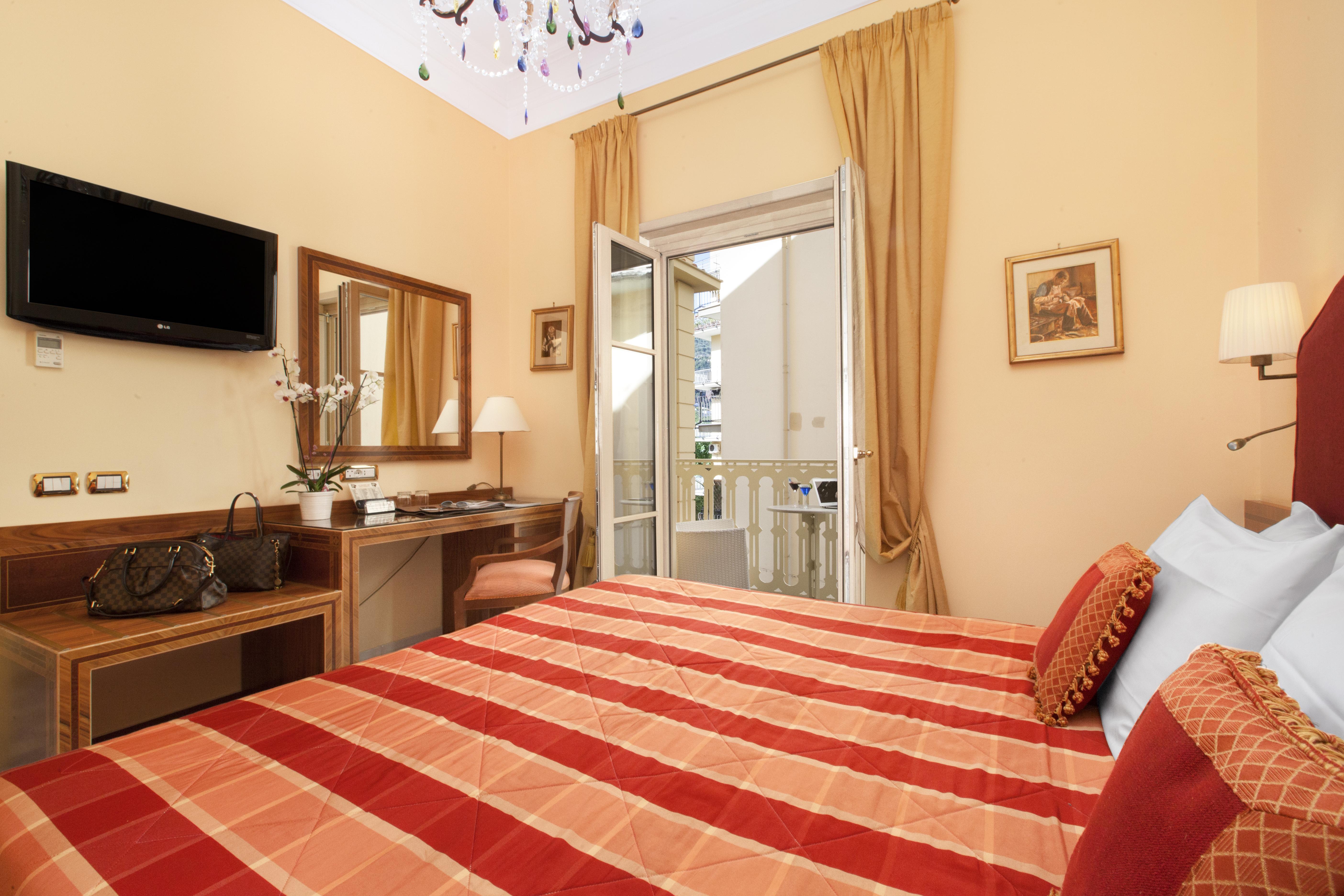 Hotel Antiche Mura Σορέντο Εξωτερικό φωτογραφία