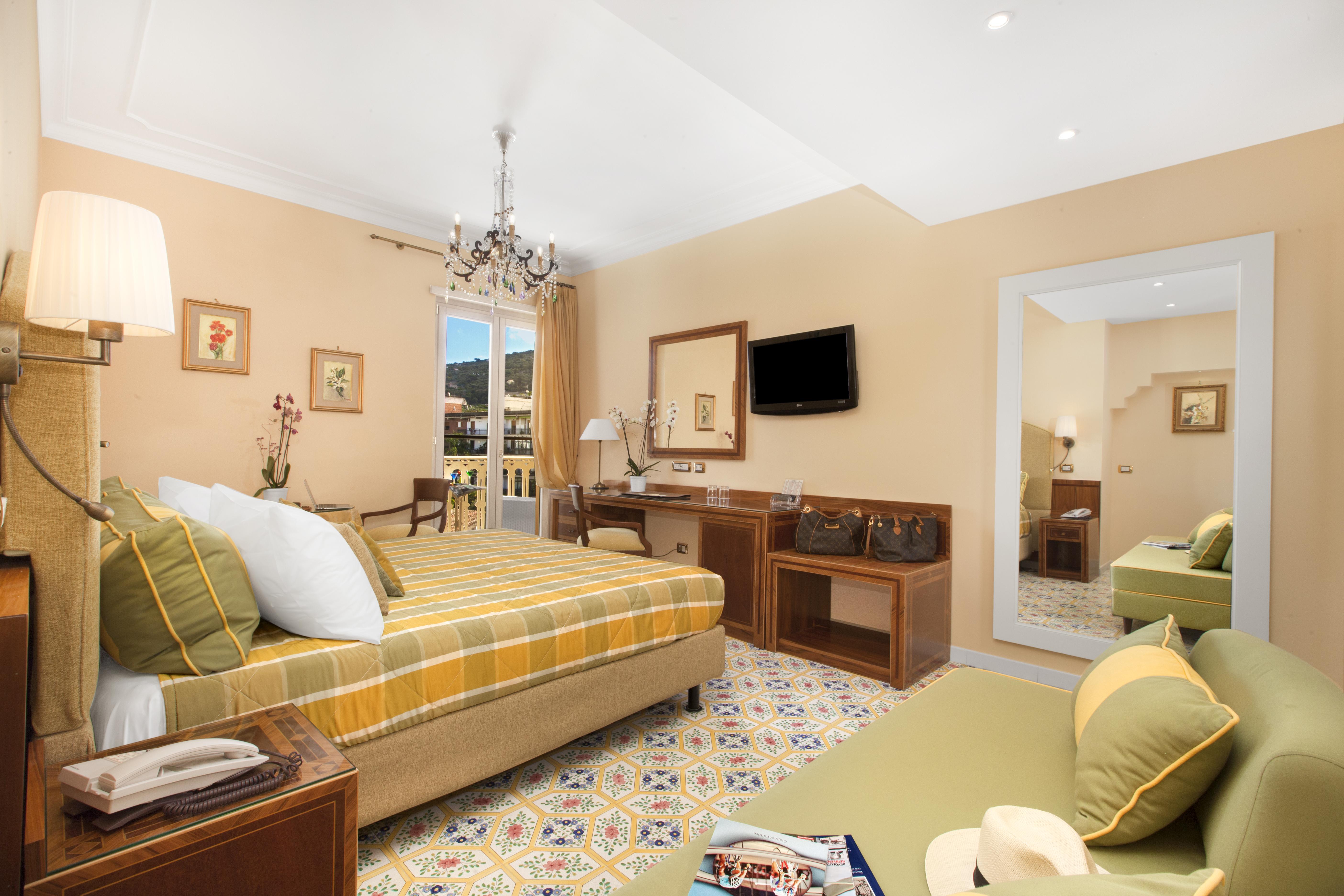 Hotel Antiche Mura Σορέντο Εξωτερικό φωτογραφία