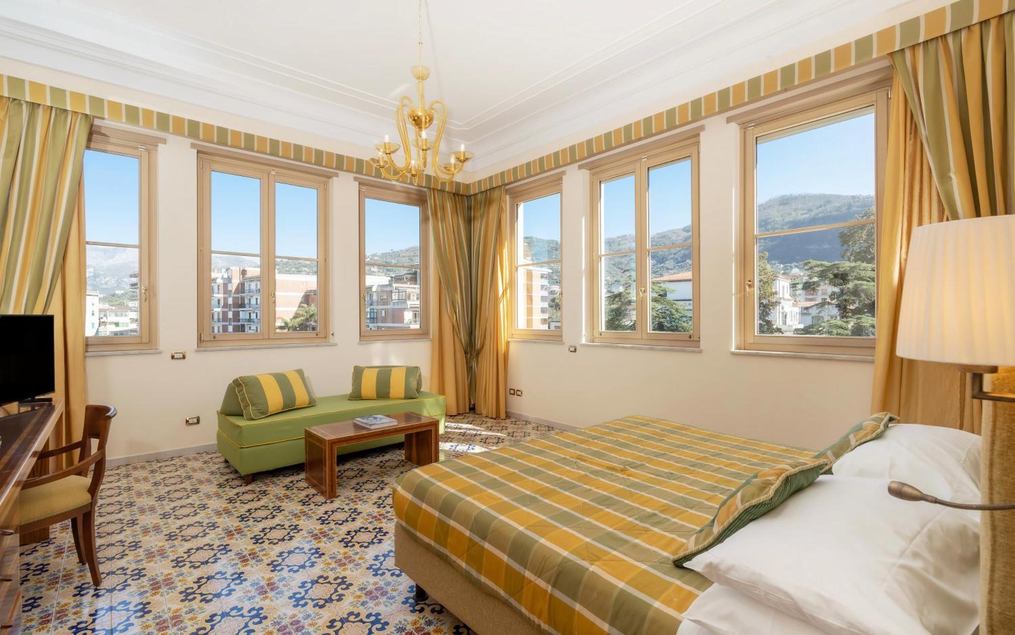 Hotel Antiche Mura Σορέντο Εξωτερικό φωτογραφία