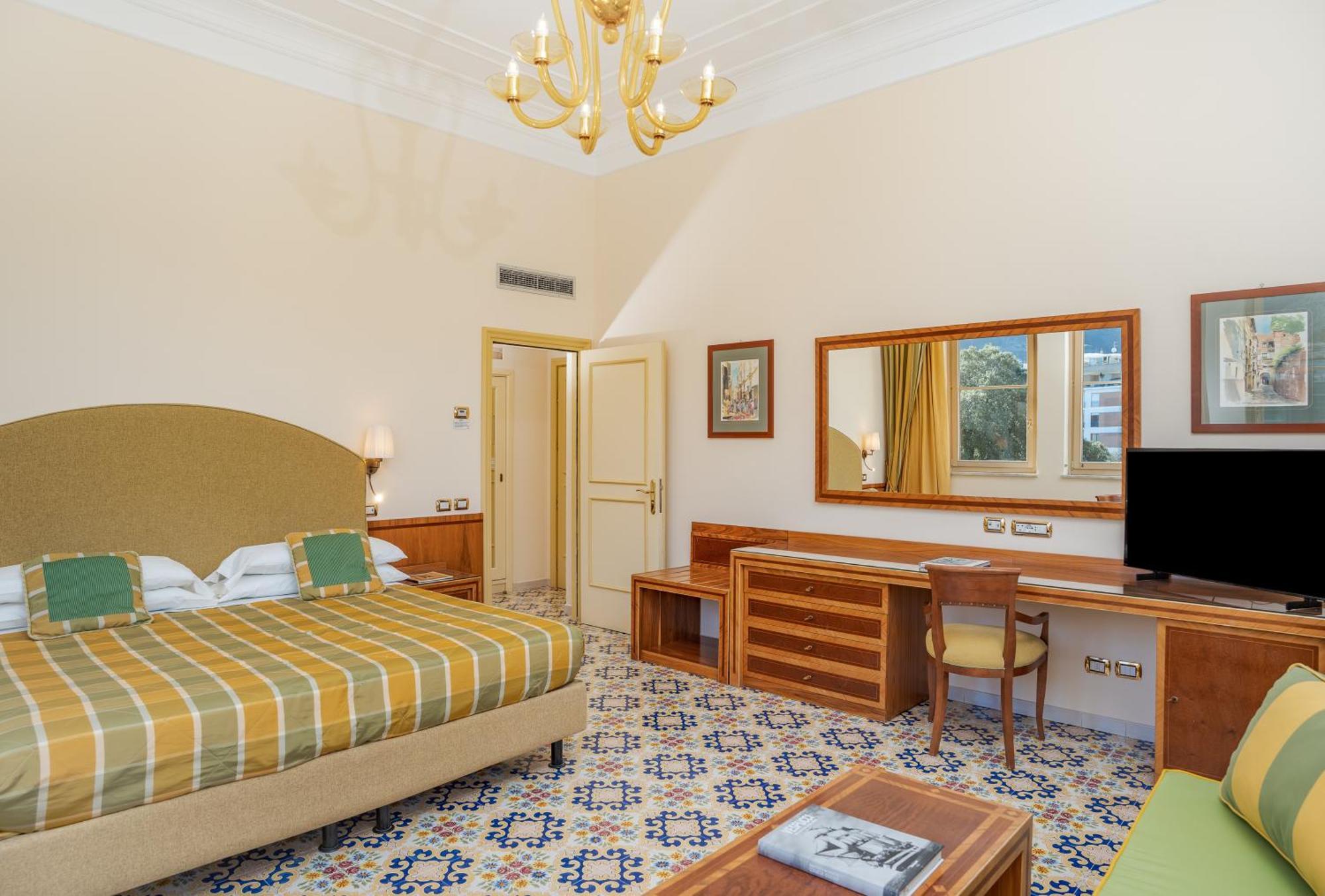 Hotel Antiche Mura Σορέντο Εξωτερικό φωτογραφία