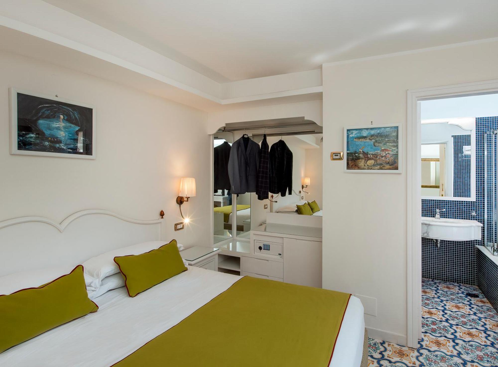 Hotel Antiche Mura Σορέντο Εξωτερικό φωτογραφία