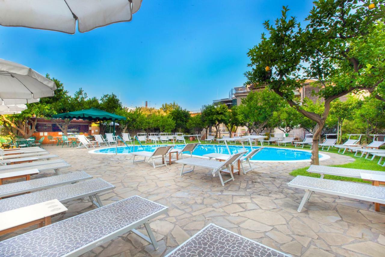 Hotel Antiche Mura Σορέντο Εξωτερικό φωτογραφία