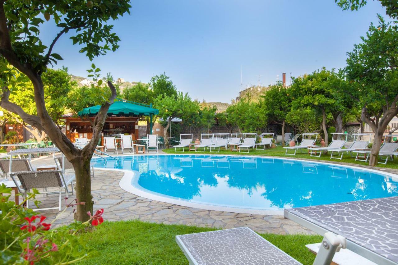 Hotel Antiche Mura Σορέντο Εξωτερικό φωτογραφία