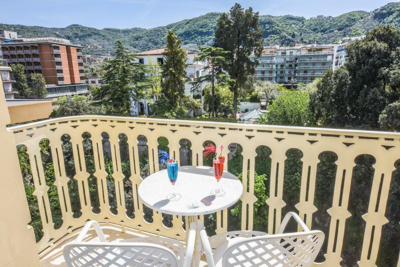 Hotel Antiche Mura Σορέντο Εξωτερικό φωτογραφία