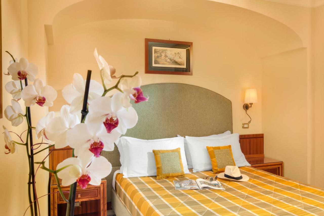 Hotel Antiche Mura Σορέντο Εξωτερικό φωτογραφία