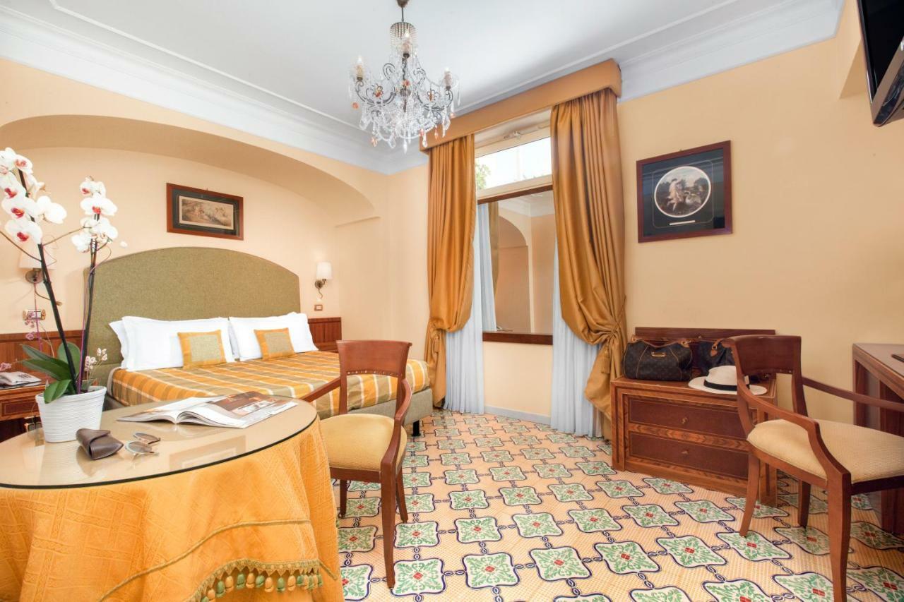 Hotel Antiche Mura Σορέντο Εξωτερικό φωτογραφία